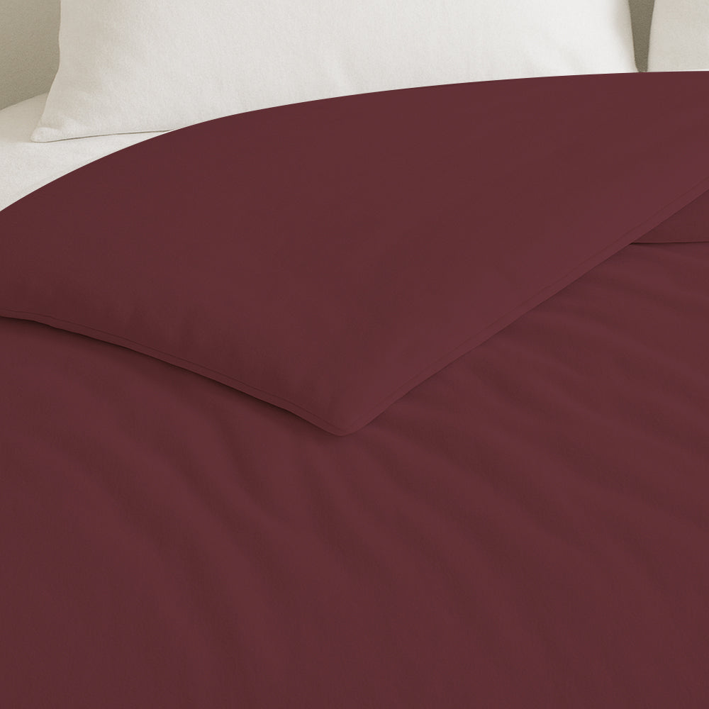 144TC Easy-Care Duvet Cover (Burgundy)