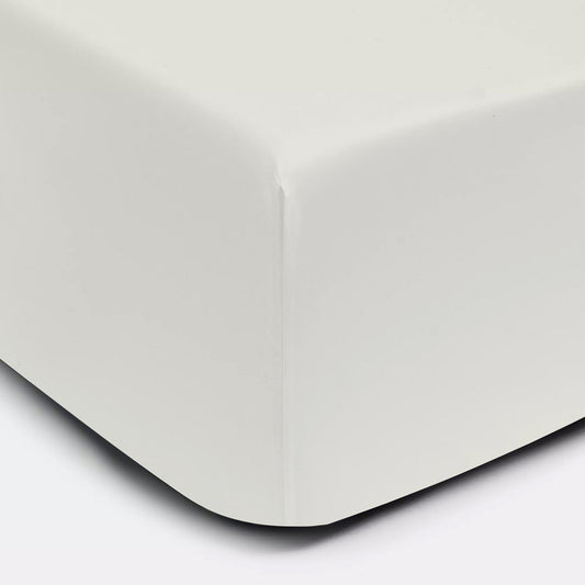 144TC Easy-Care Fitted Sheet (Ivory)