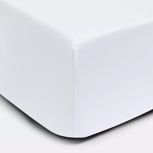144TC Easy-Care Fitted Sheet (White)