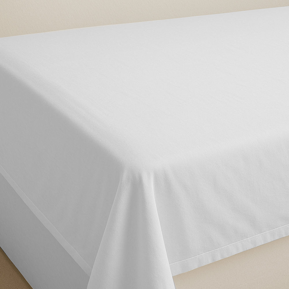 144TC Easy-Care Flat Sheet (White)